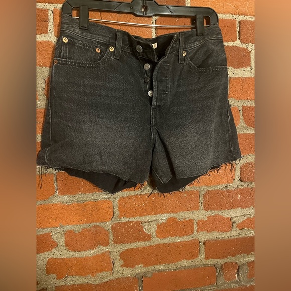 Vintage Style Levi Strauss Denim Shorts - Picture 3 of 5